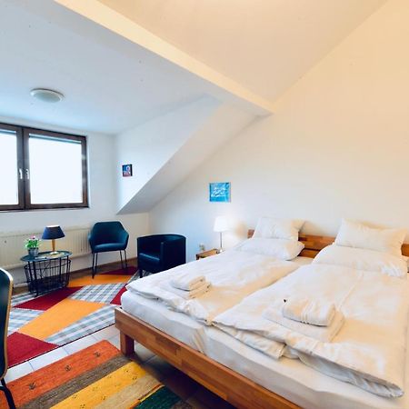 Charming Attic Apartment Near Messe Wien And Center المظهر الخارجي الصورة