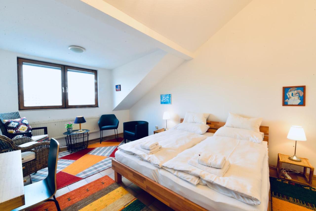 Charming Attic Apartment Near Messe Wien And Center المظهر الخارجي الصورة
