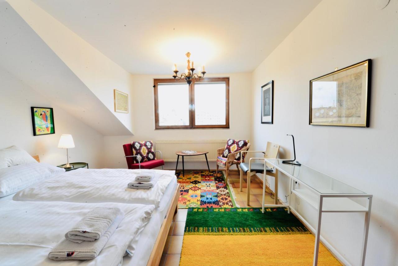 Charming Attic Apartment Near Messe Wien And Center المظهر الخارجي الصورة